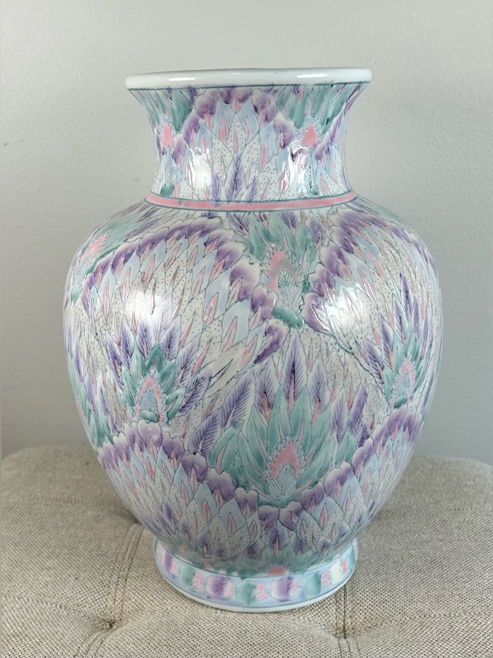 Vintage Chinoiserie Peacock Feathers Ceramic Vase Peacock Toyo Chinese Vase